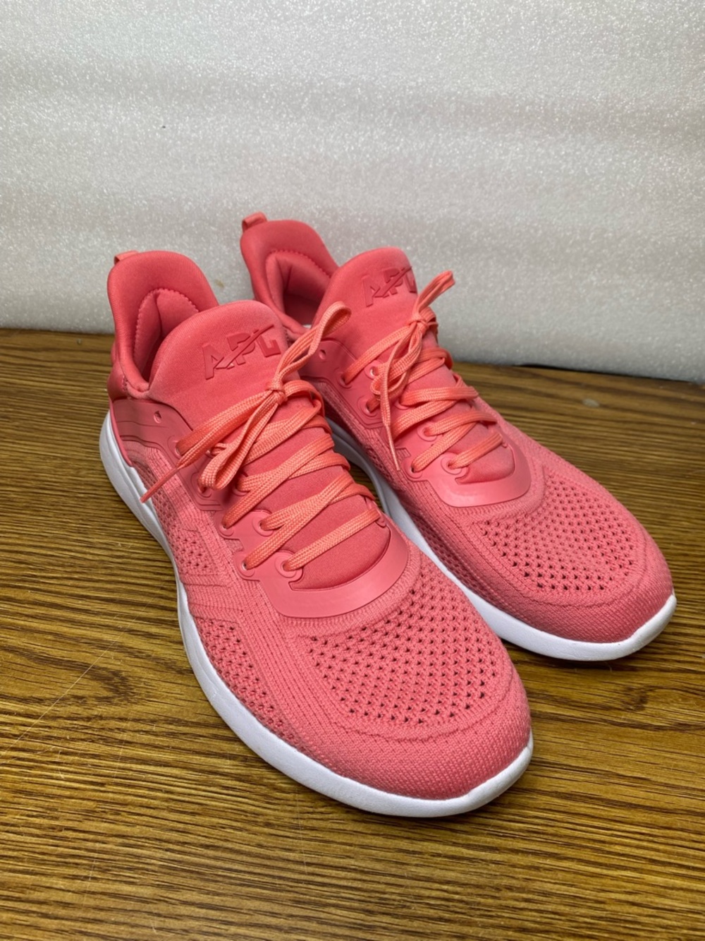 Athletic Propulsion Labs APL TechLoom Tracer Laser Red Pristine Shoes Womens 10